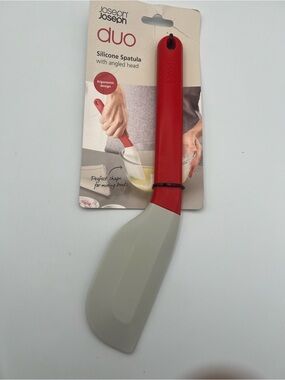 Joseph Joseph Silicone Spatula - Red Handle with Light Gray Head